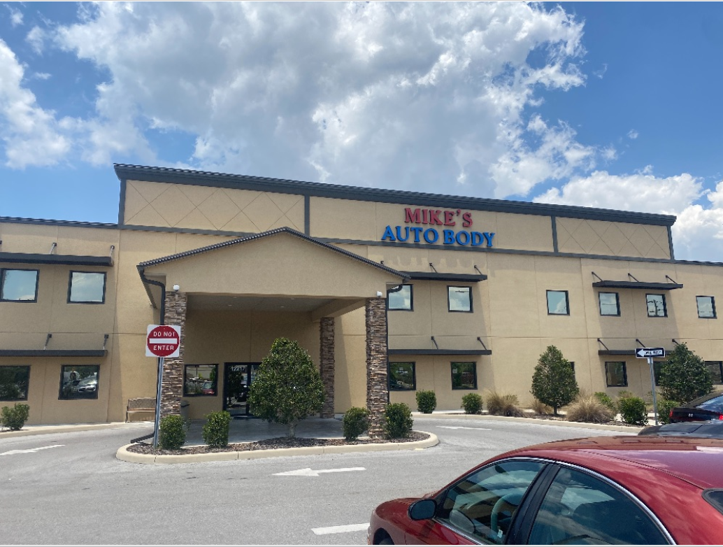 Mike's Auto Body-Brooksville gallery 1