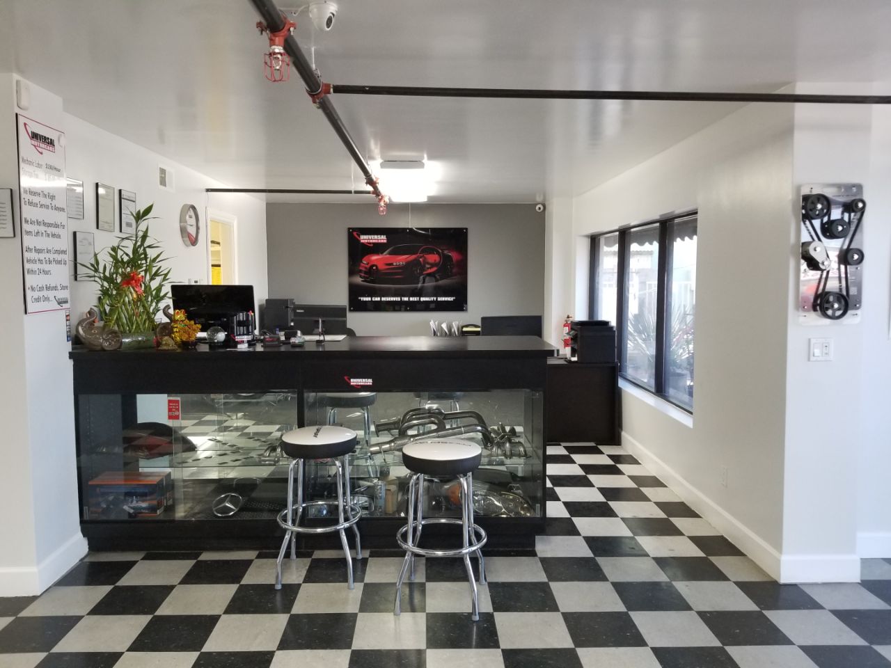 Universal Motorcars gallery 2