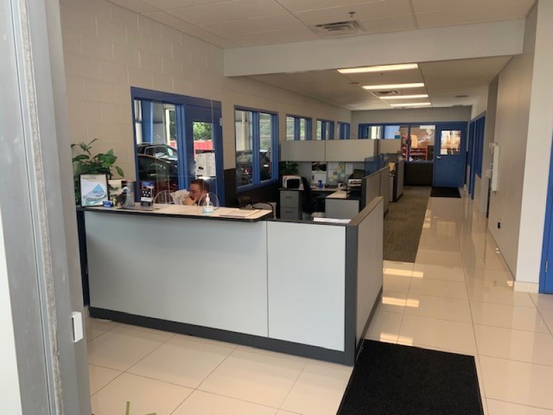 Hinderer Honda Collision Center gallery 1
