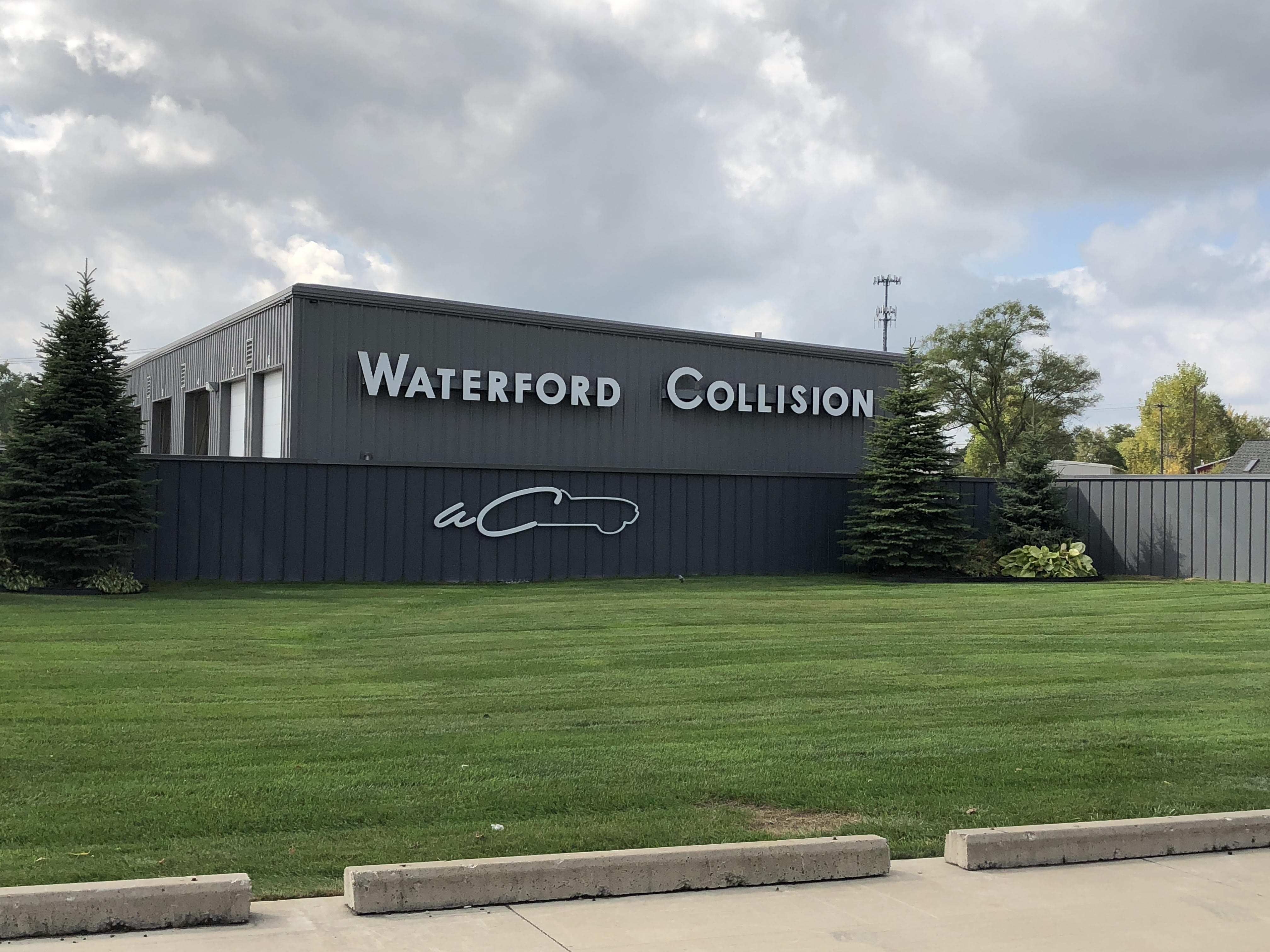 Waterford Collision gallery 5