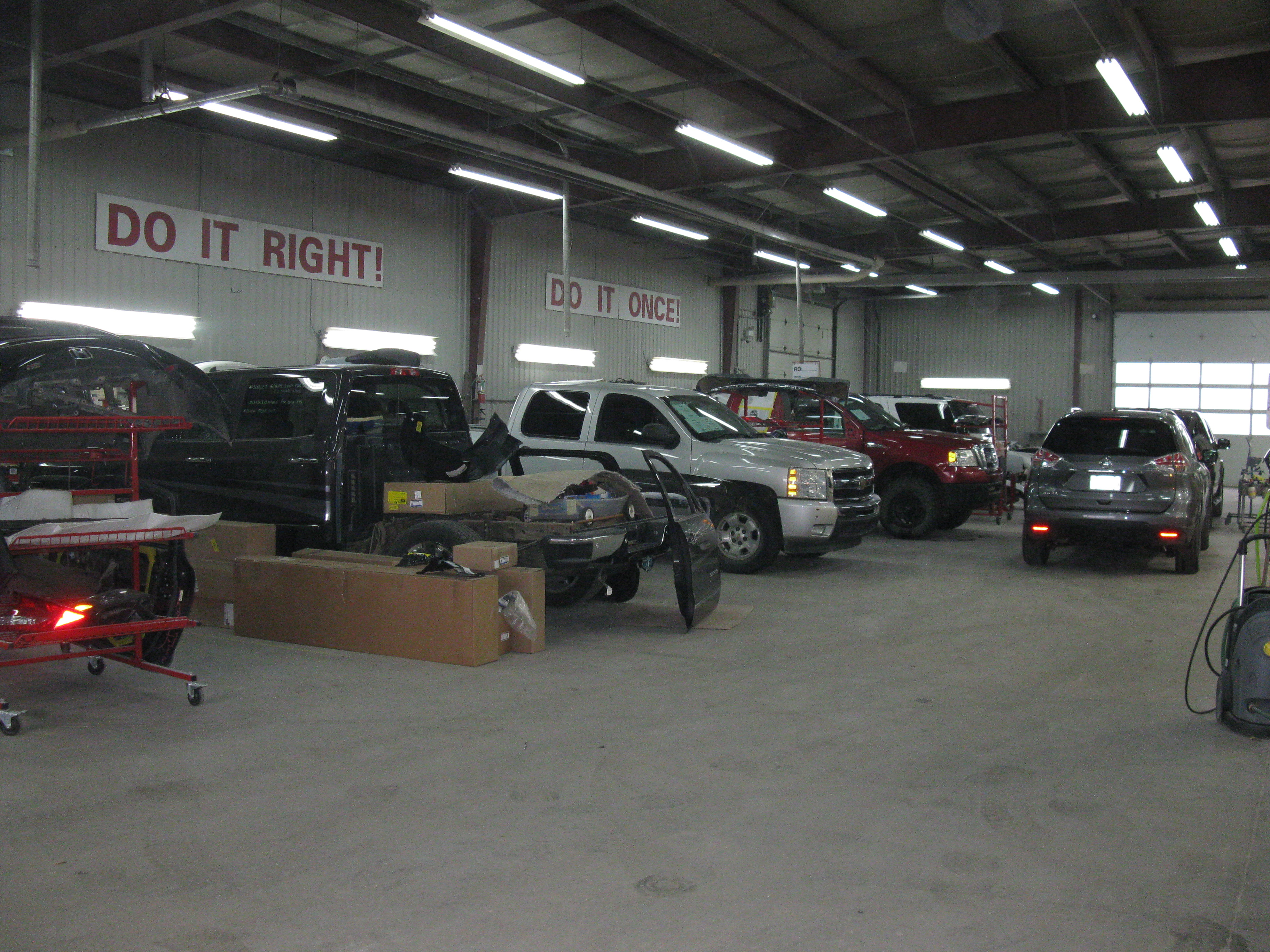 Queen City AutoBody gallery 6