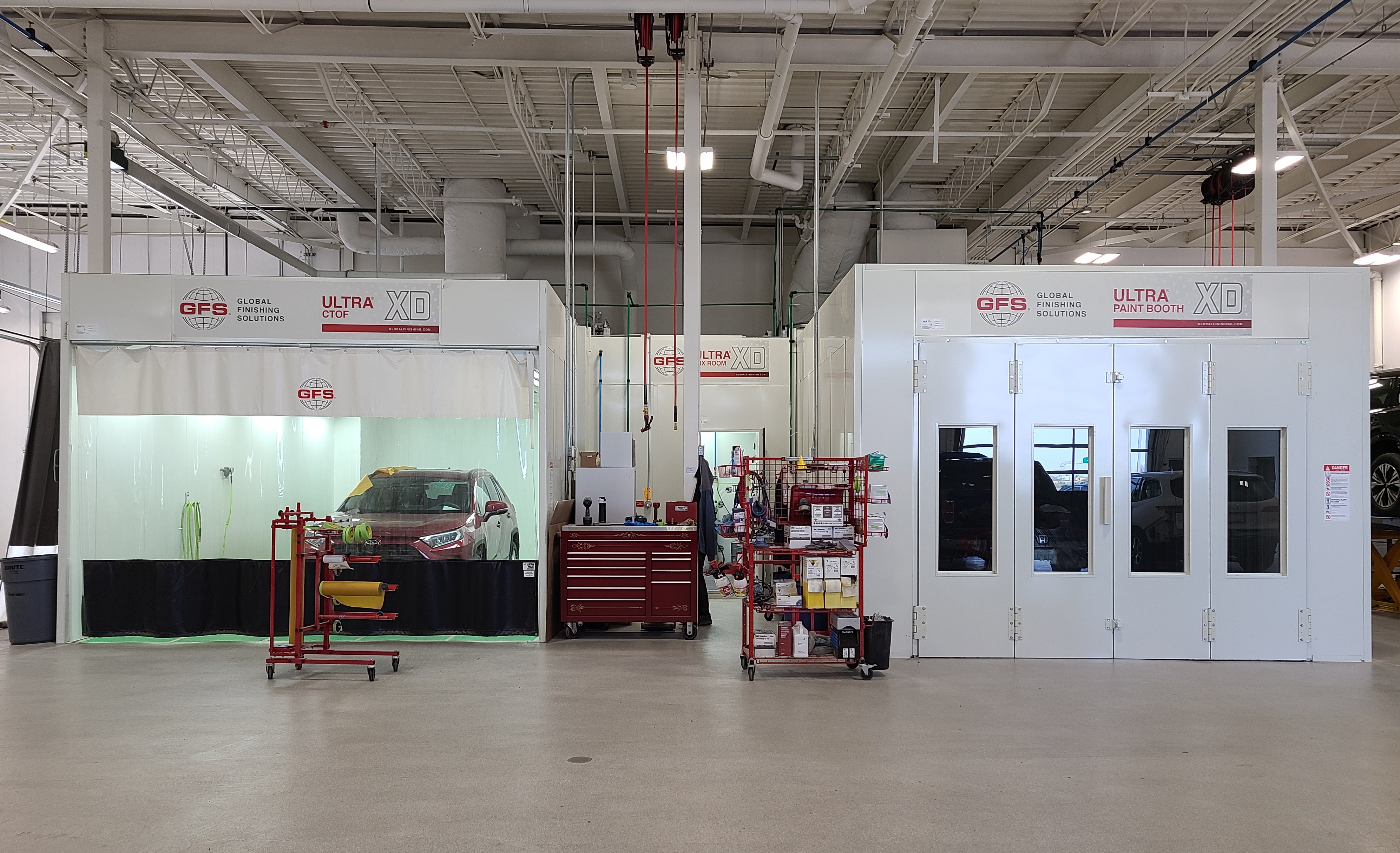 Moose Jaw Toyota Auto Body gallery 6