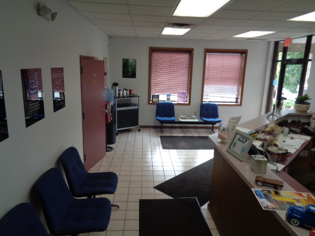 R&R Auto Body - Cleveland gallery 2