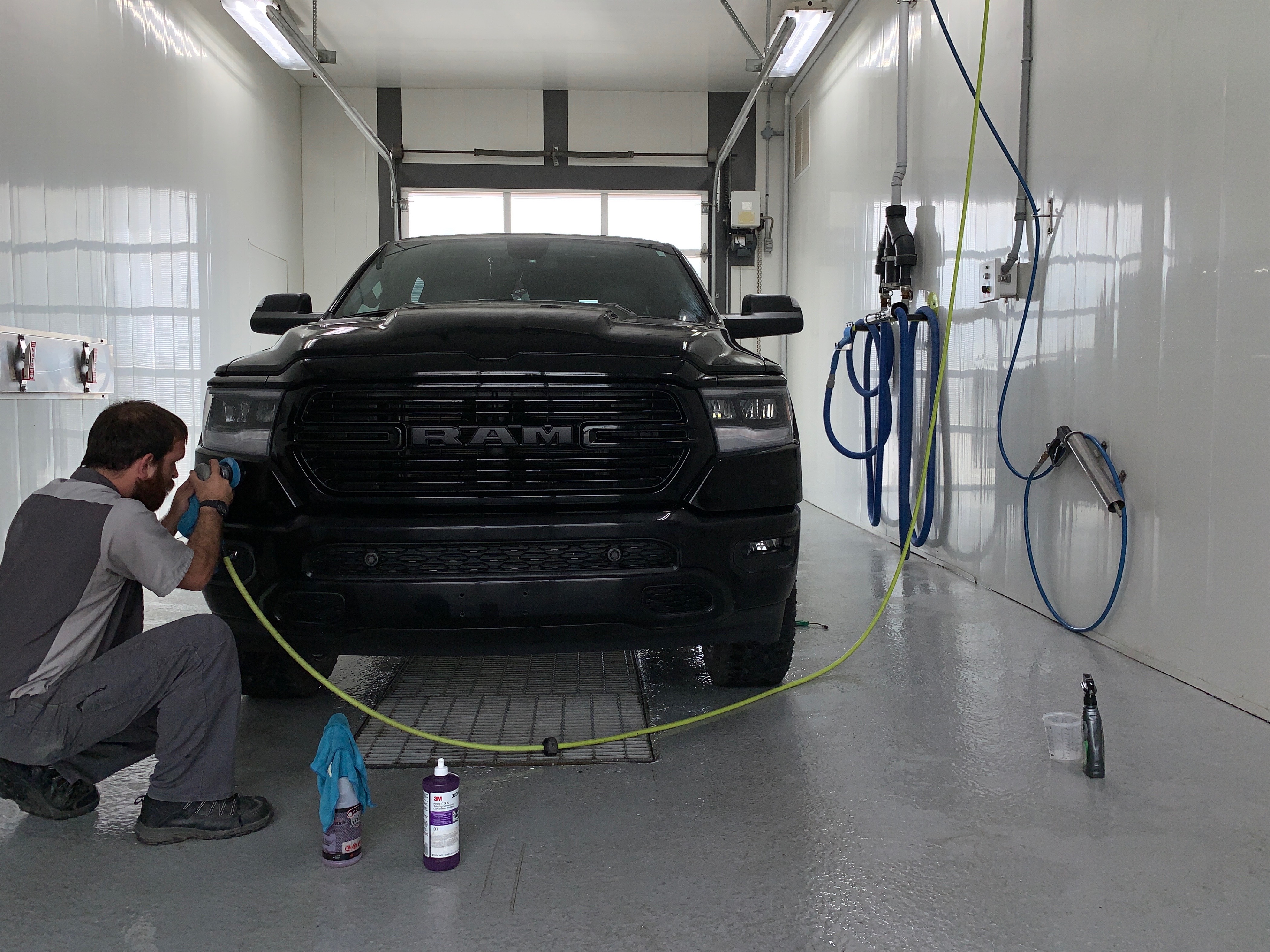 A G Auto Body gallery 4