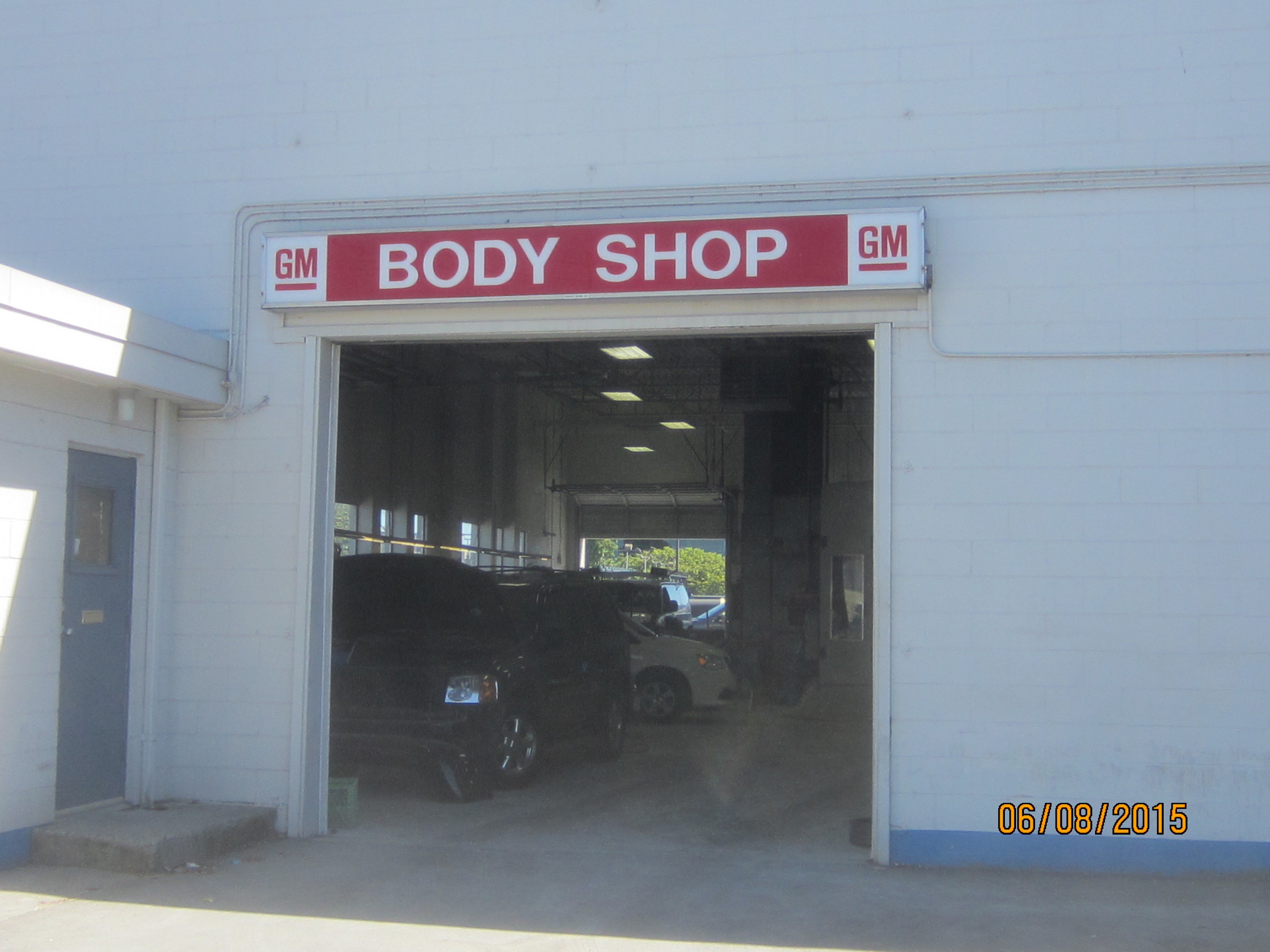 Wheaton Chevrolet Buick Cadillac GMC Ltd. gallery 5