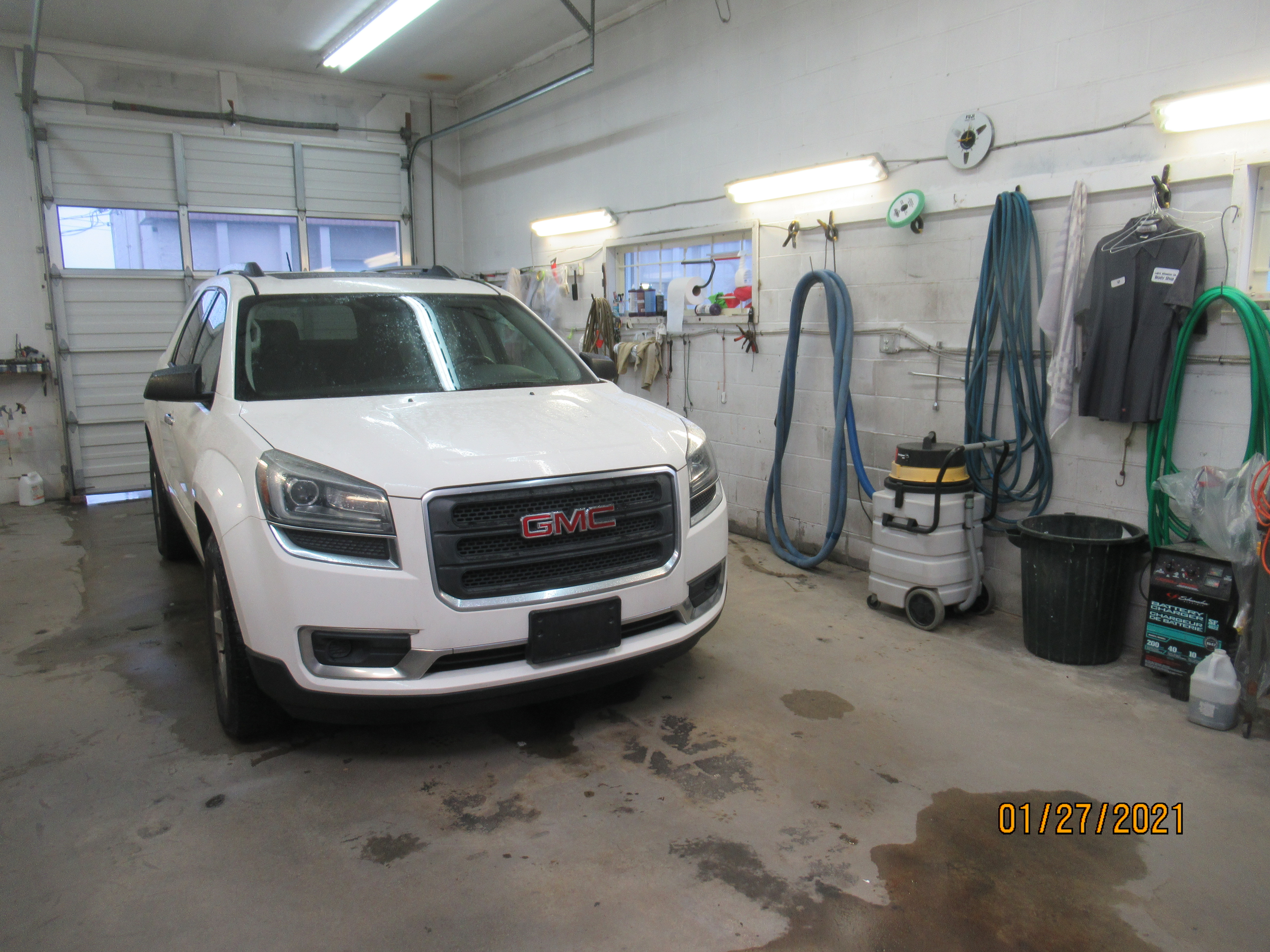 Laird Wheaton Body Shop gallery 4
