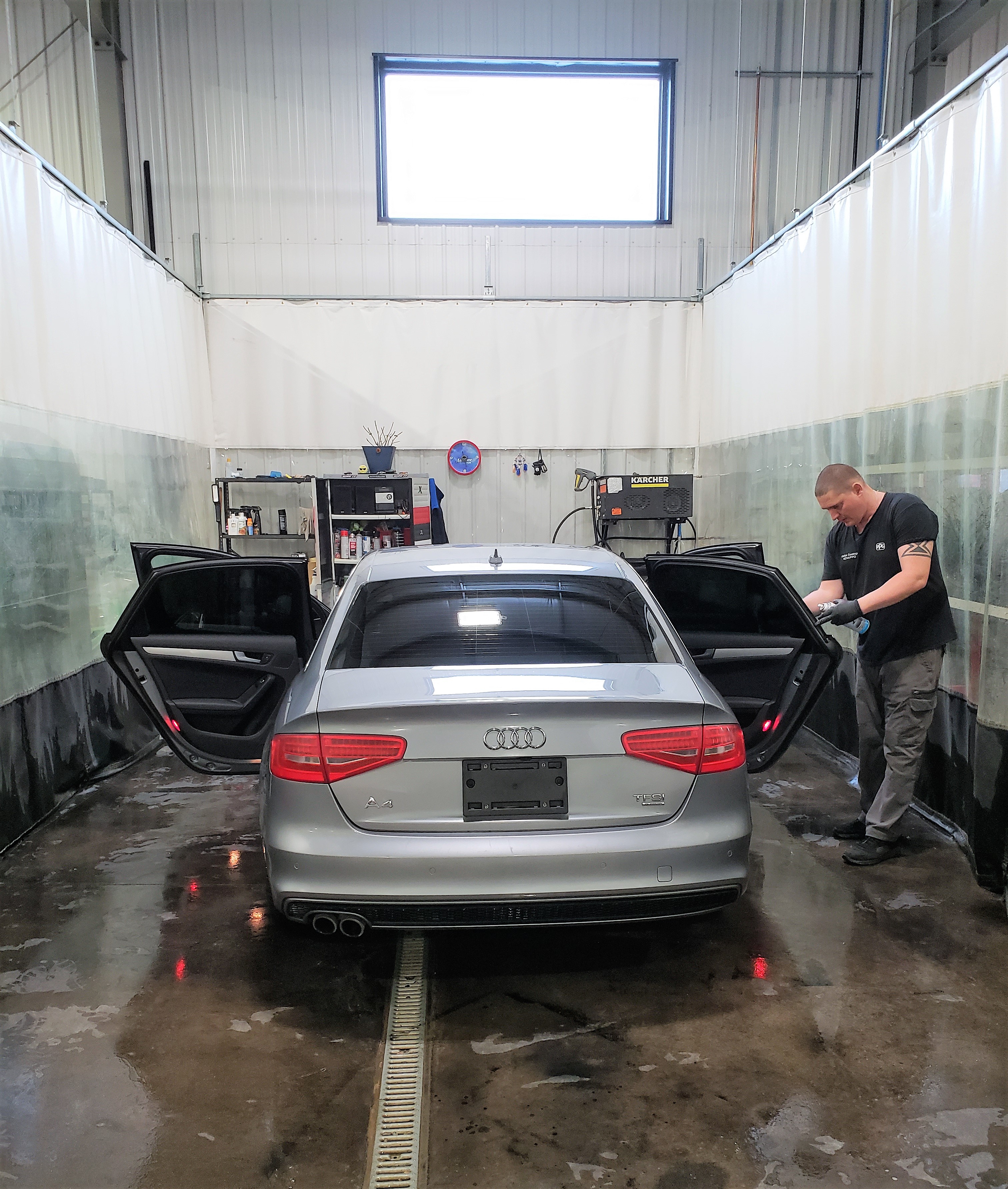 Max Motors Auto Body Ltd gallery 4