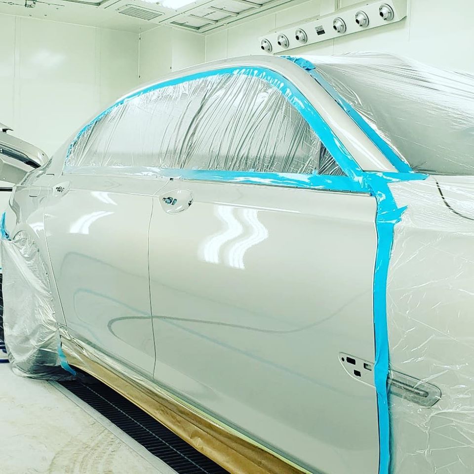 Max Motors Auto Body Ltd gallery 5