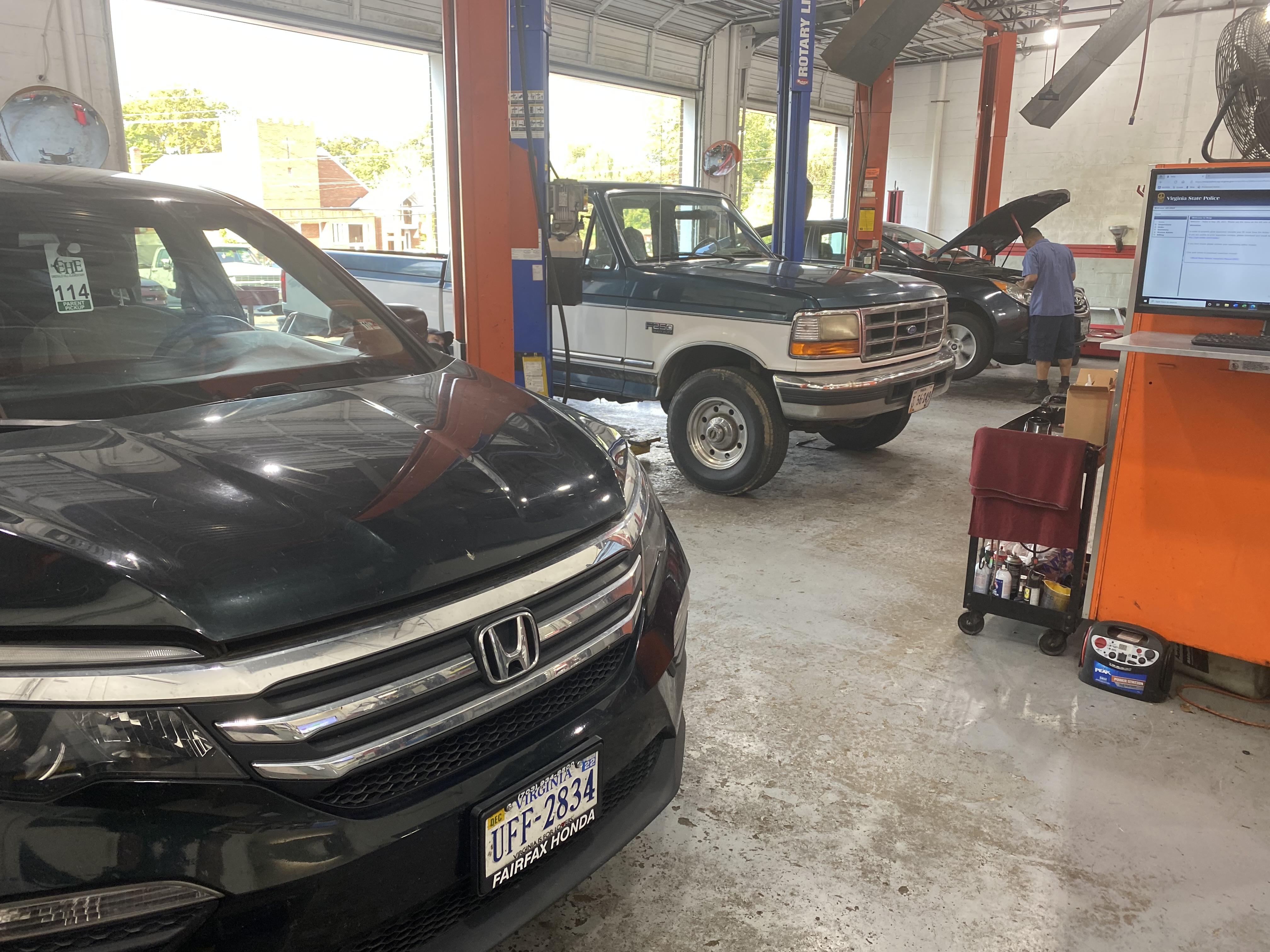 Warrenton Auto Service gallery 3