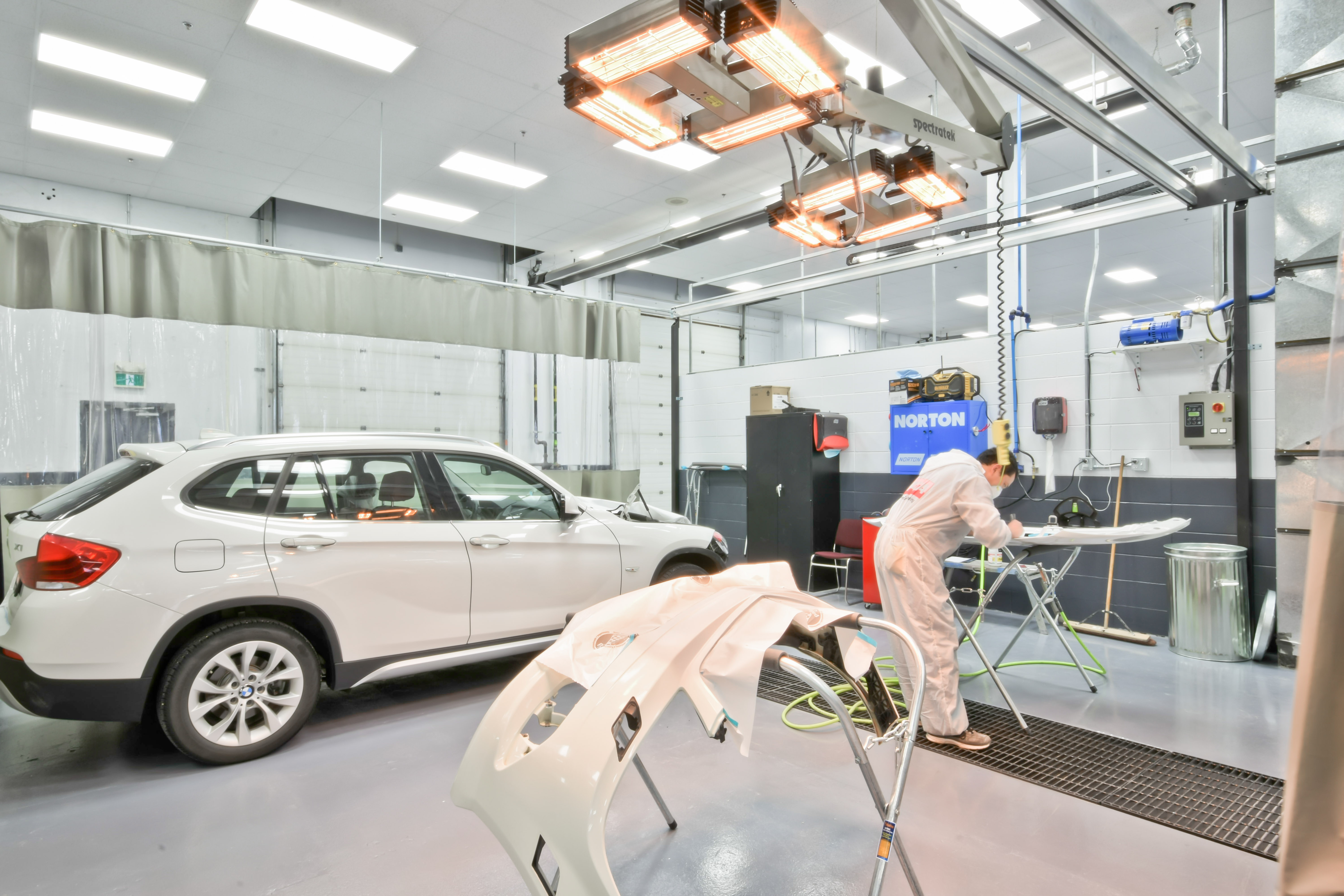 Craftsman Collision Edmonton (DAW Distinctive Autoworks) gallery 6