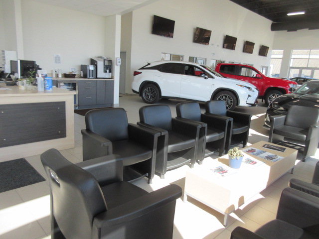 ProColor - Wheaton Collision Centre Red Deer gallery 2
