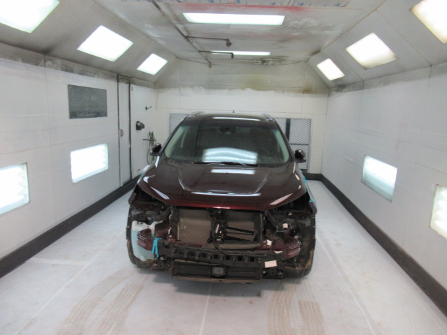 Fred's Auto Body Ltd gallery 3