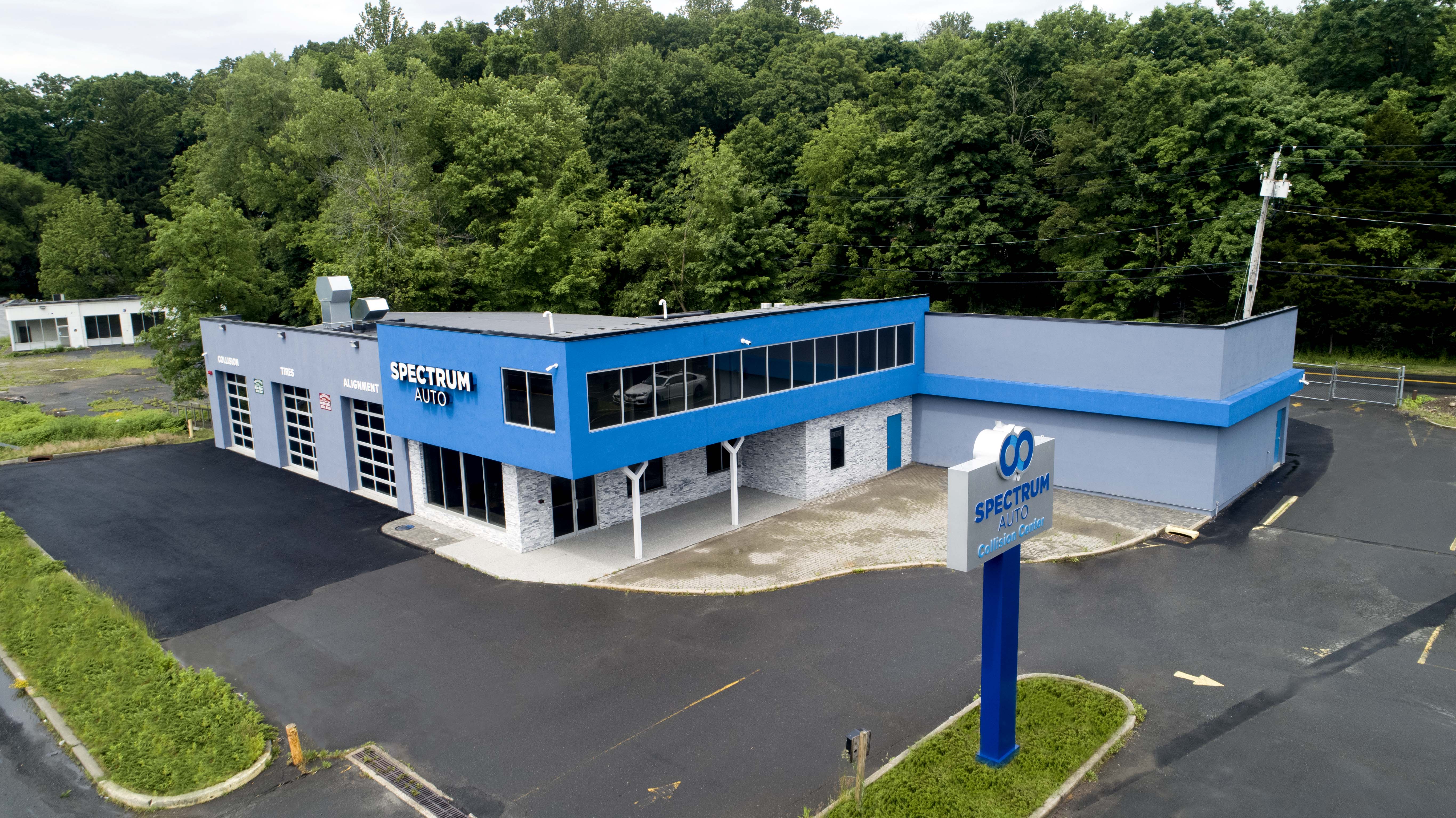 CARSTAR Spectrum Auto gallery 1