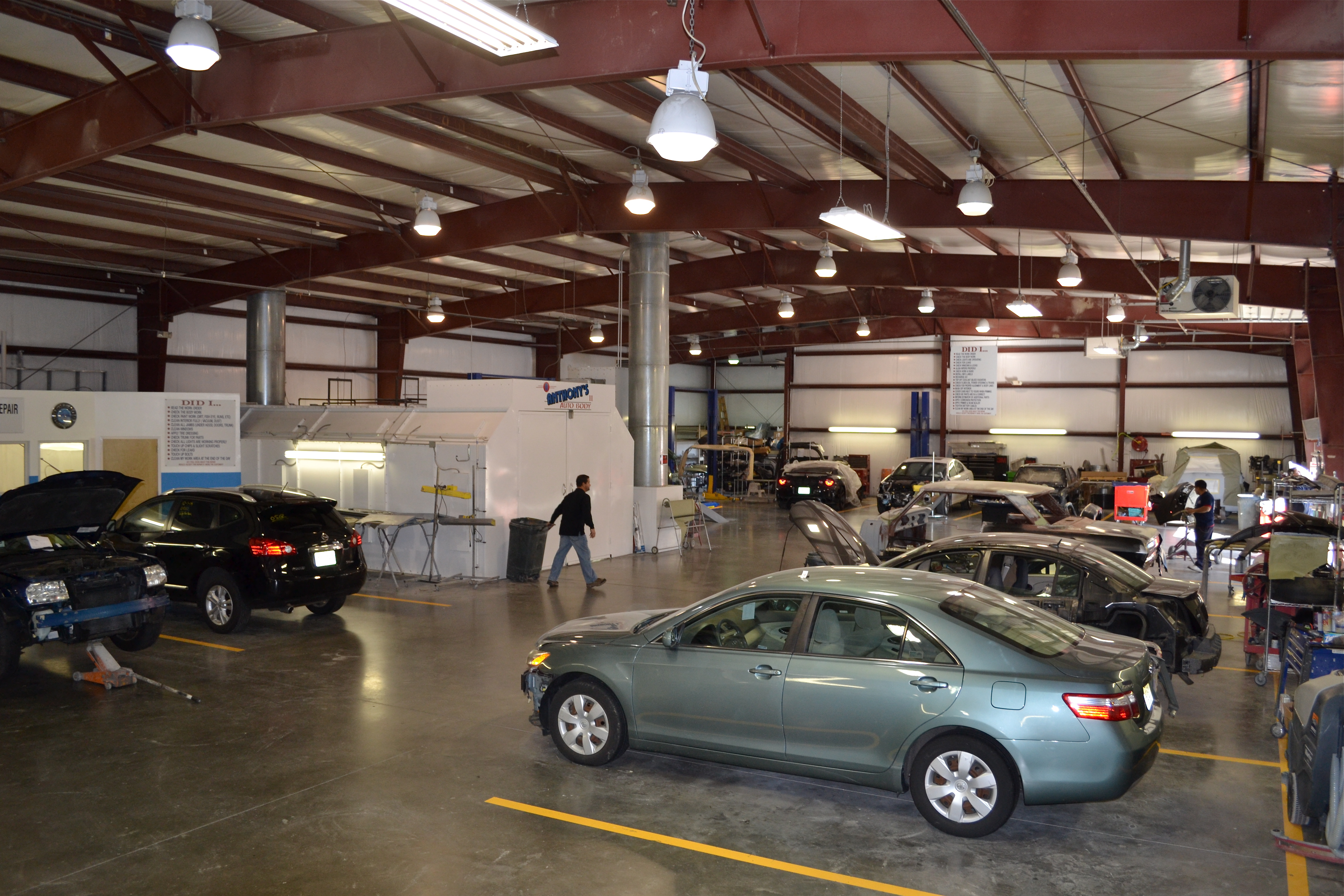 Anthony's Auto Body gallery 3
