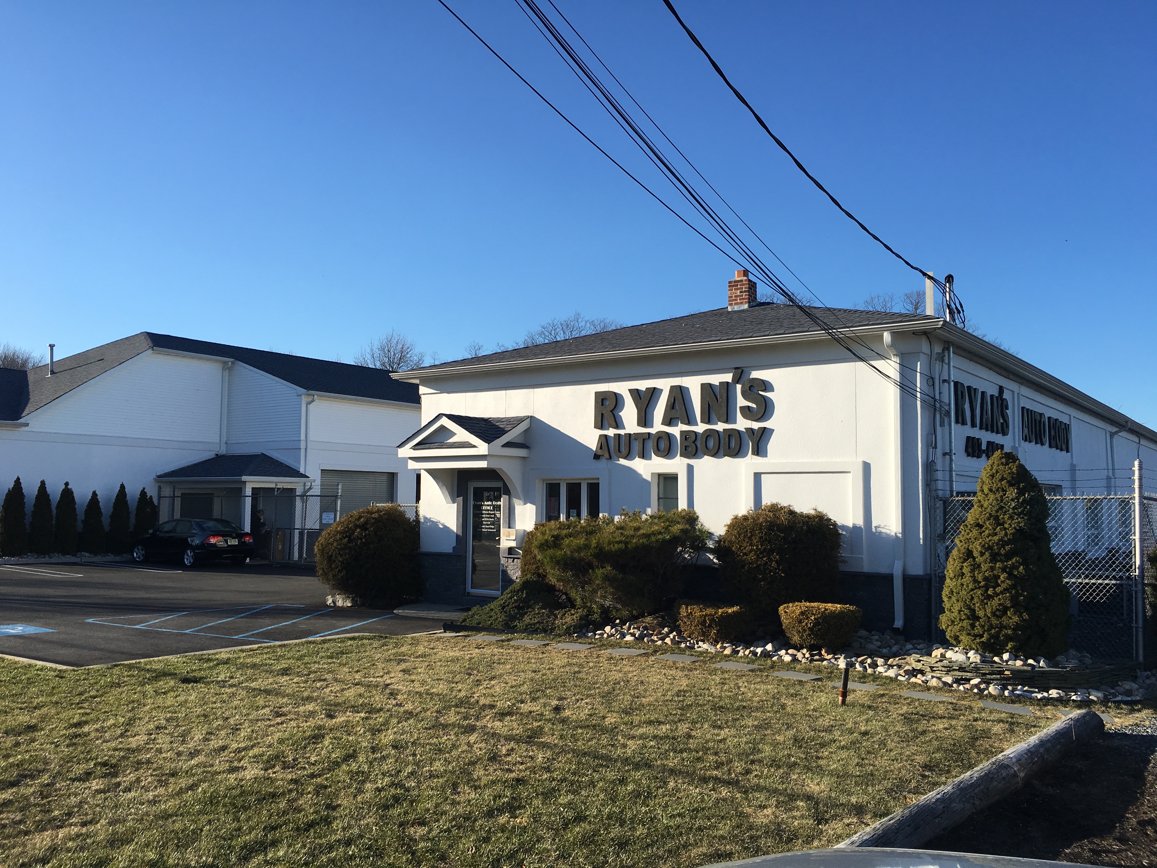 Ryan's Auto Body