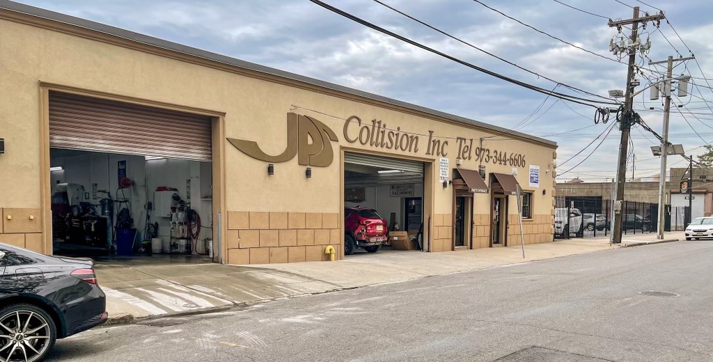 JPS Collision, Inc. gallery 1
