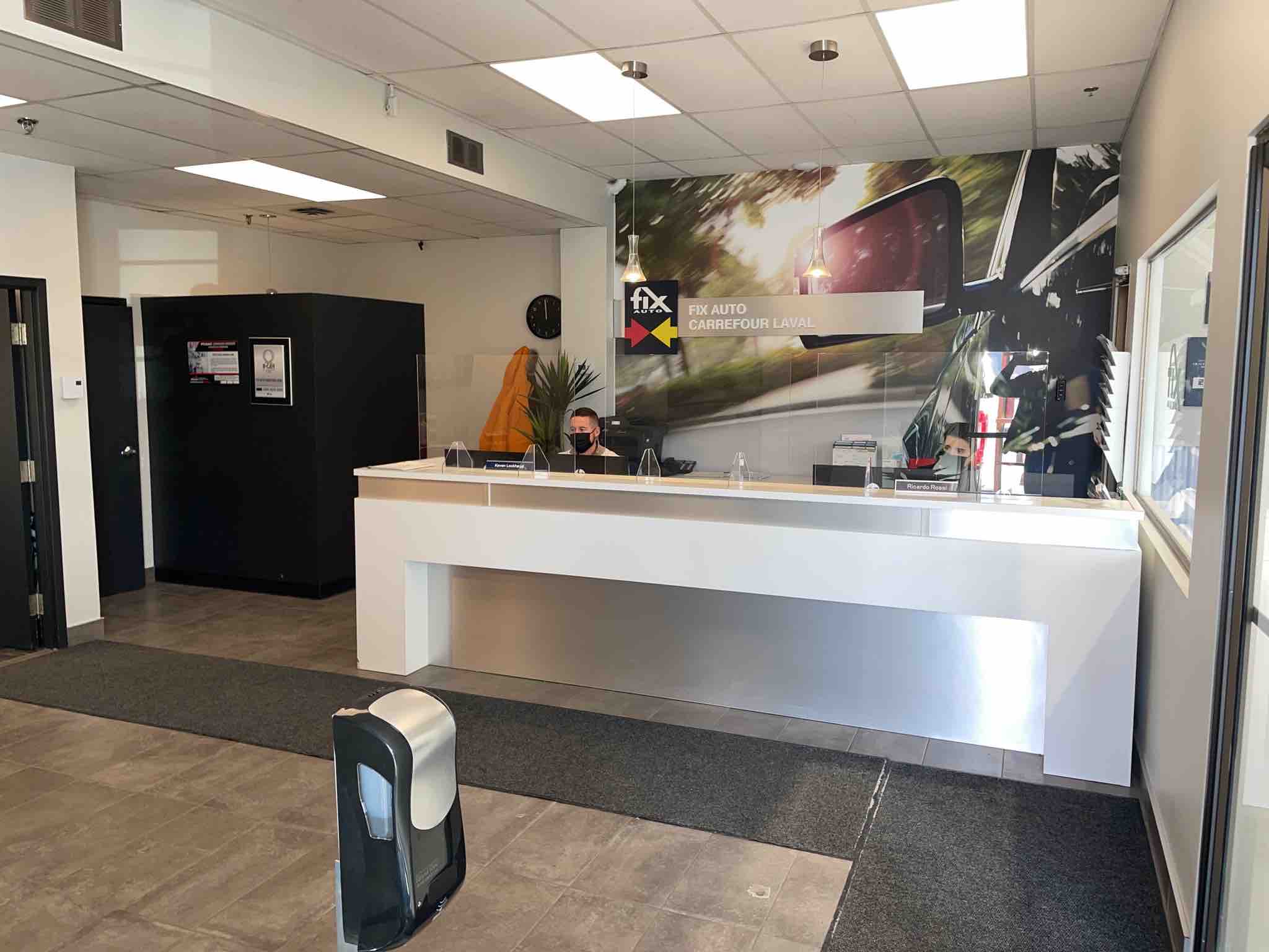 Fix Auto Carrefour Laval gallery 2