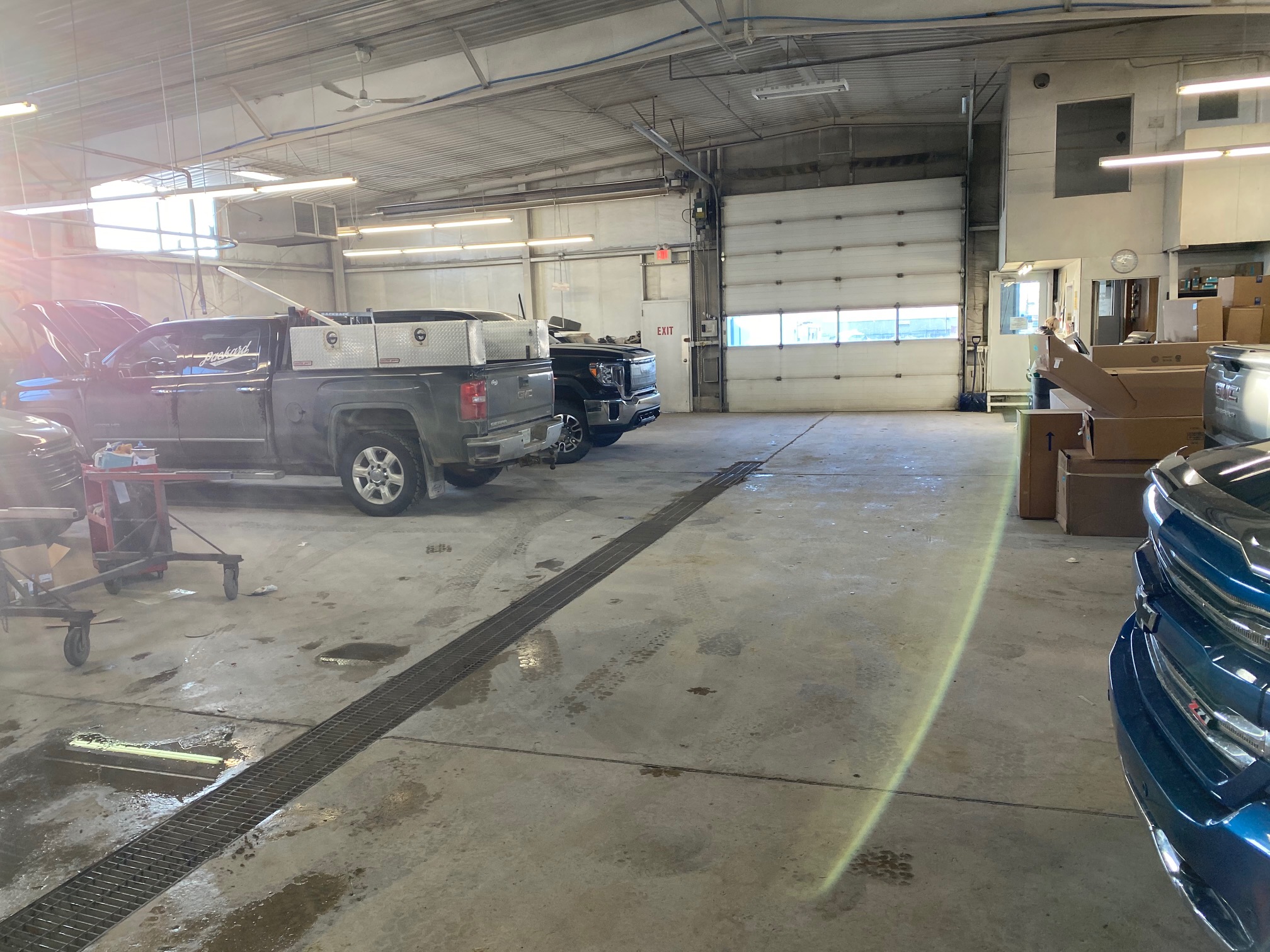 Standard Motors Auto Body gallery 5