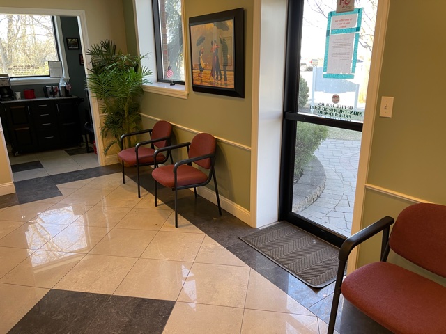 K & H Automotive Collision Center gallery 2