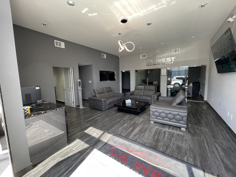 LA West Collision Center gallery 2