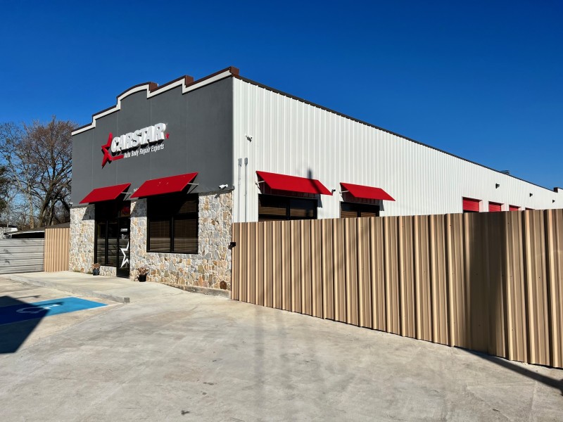 CARSTAR Fort Bend Collision Center gallery 1