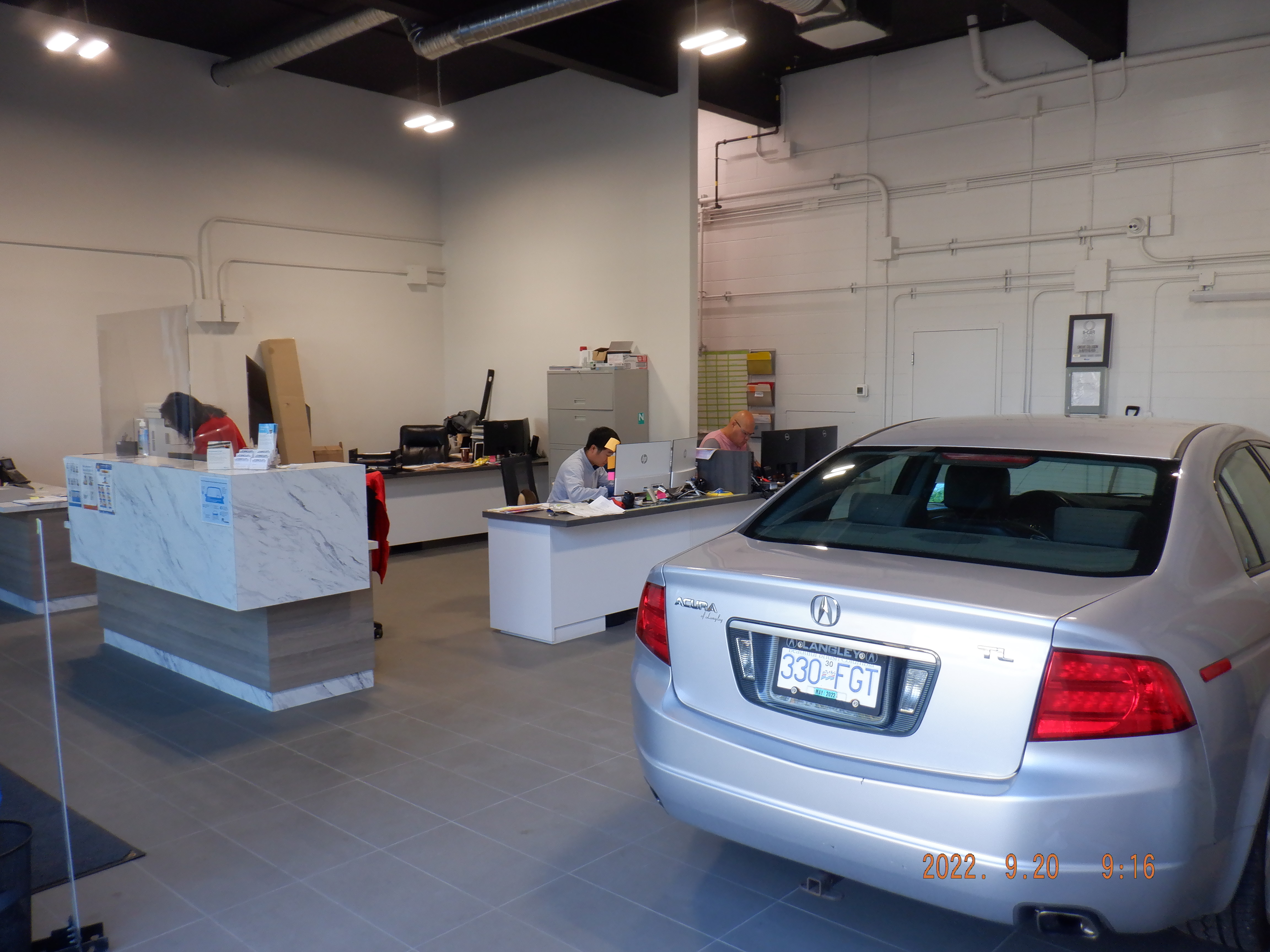 Circuit Collision & Auto Glass gallery 2