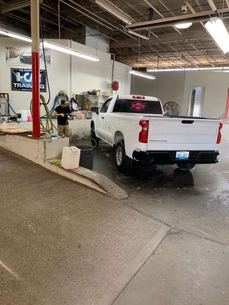 Kentucky Collision Center - South Broadway gallery 4
