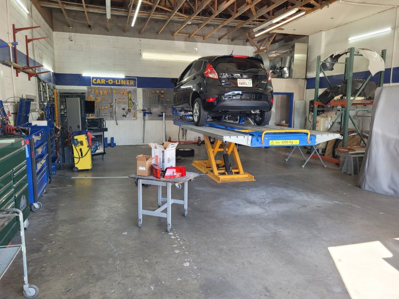 Excellence Auto Collision gallery 3