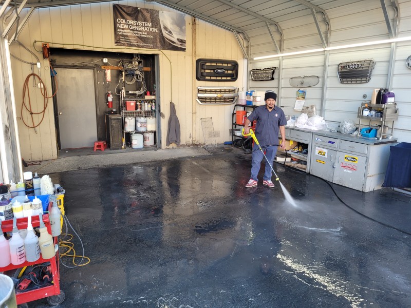 Excellence Auto Collision gallery 4