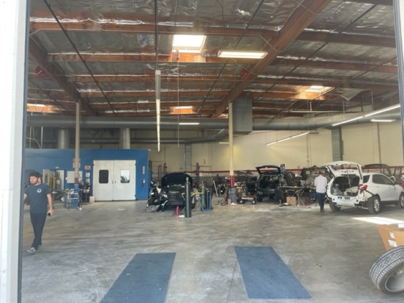 Pro American Collision Center gallery 3