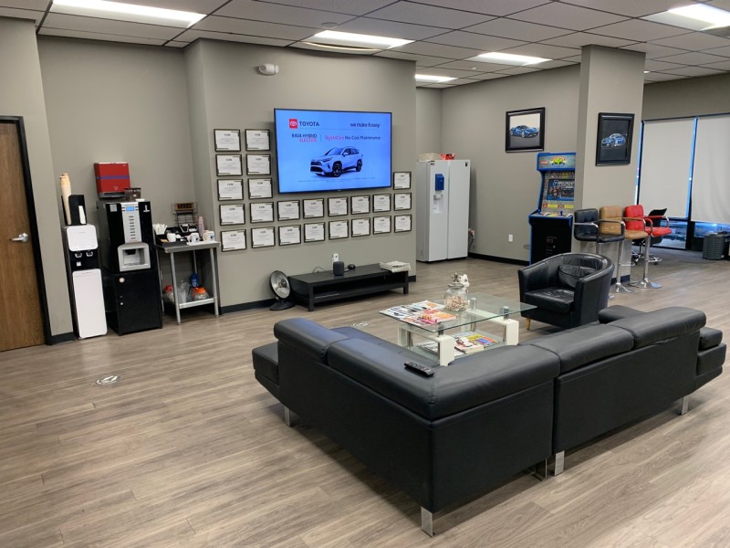Korea Town Auto Body gallery 2