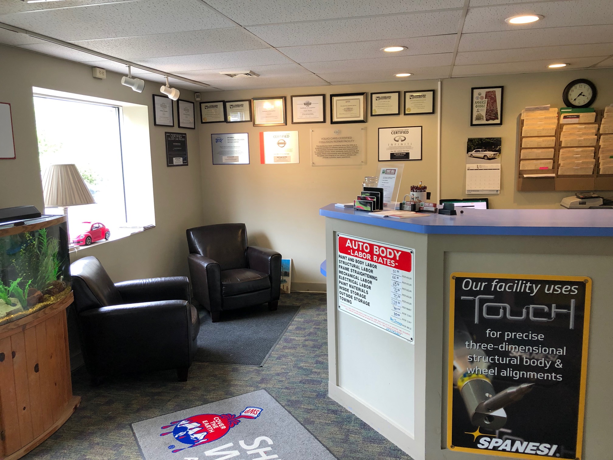 Fort Hill Collision Services gallery 2