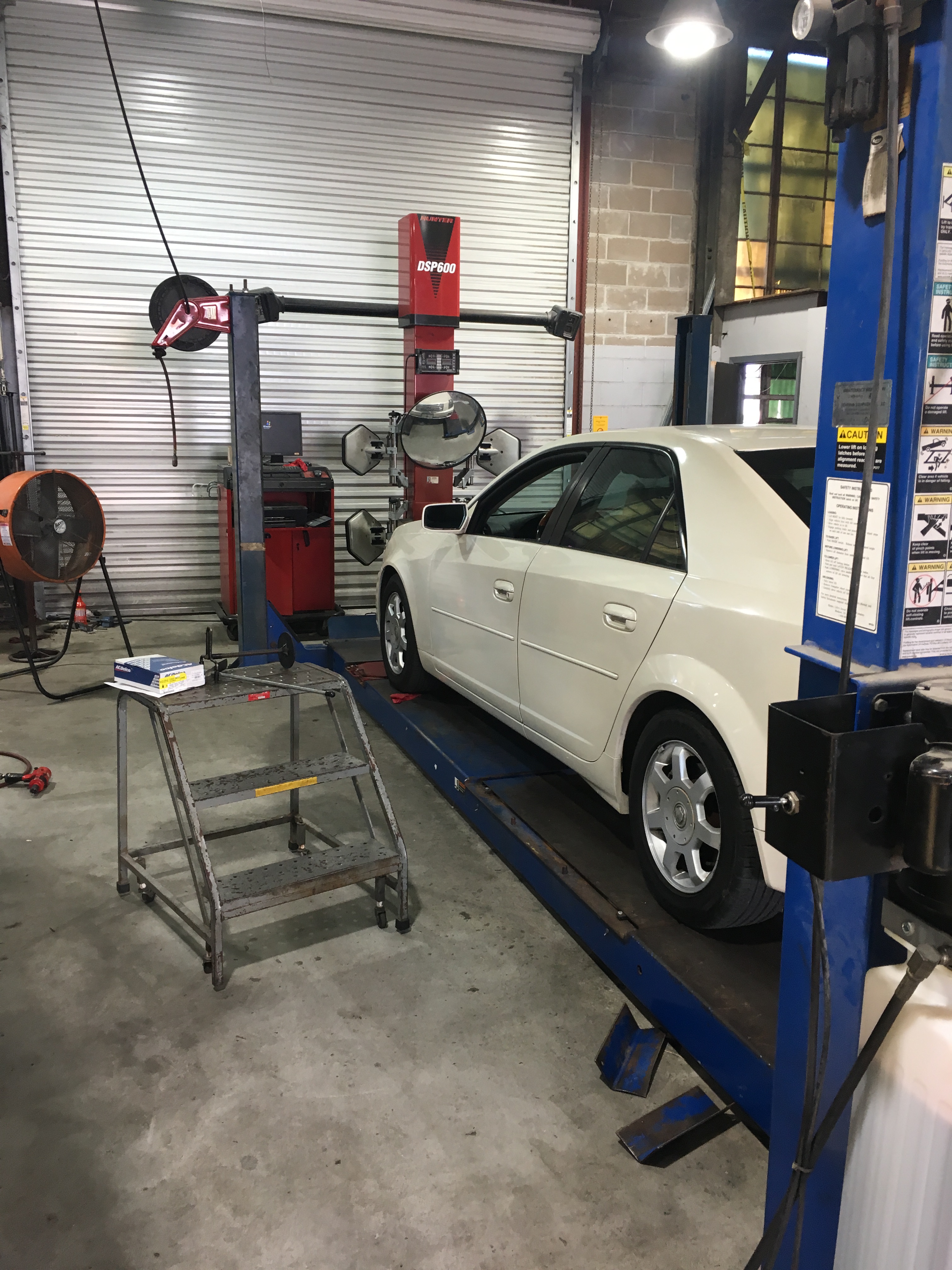 Mossy Collision Center gallery 4