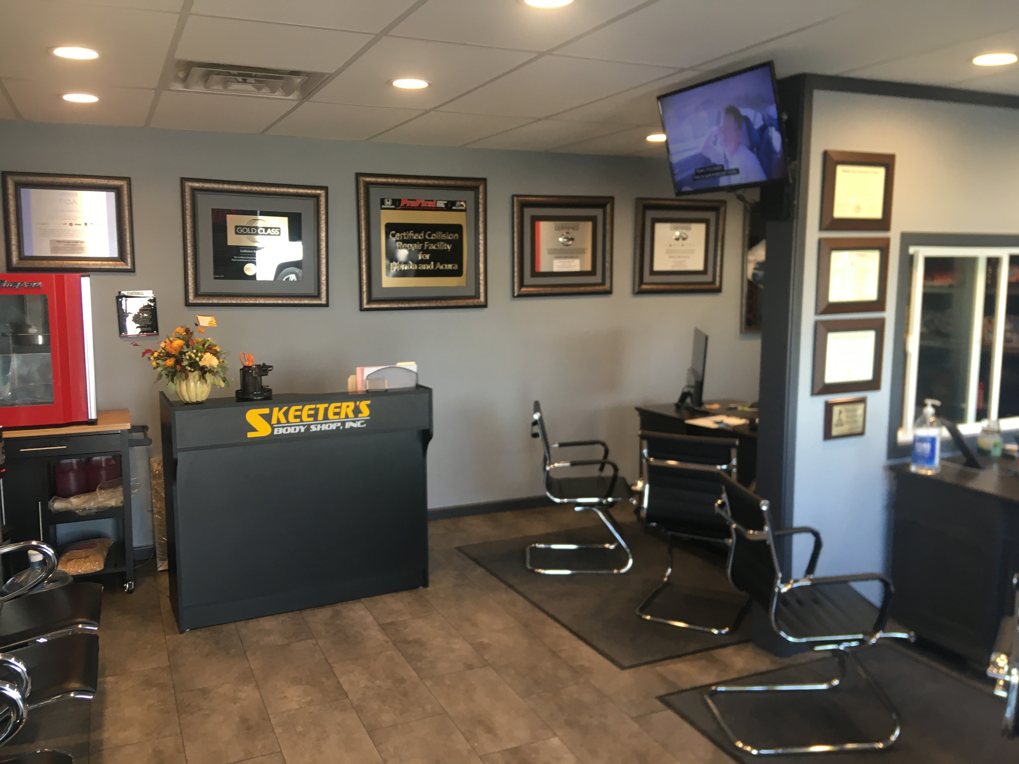 Skeeter's Body Shop, Inc. gallery 2