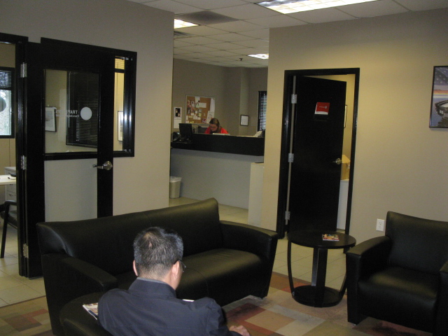 Gwinnett Place Collision Center gallery 3