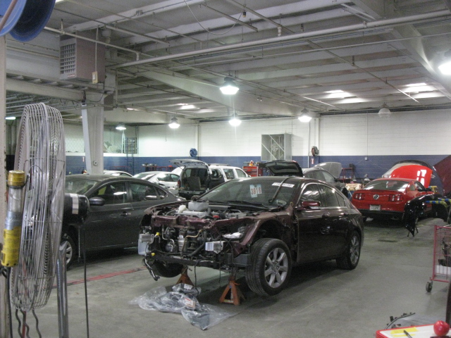 Gwinnett Place Collision Center gallery 4