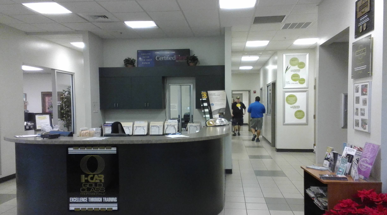 Crown Collision Center gallery 2