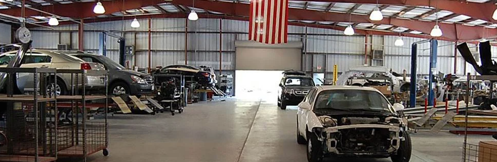 Crown Collision Center gallery 3