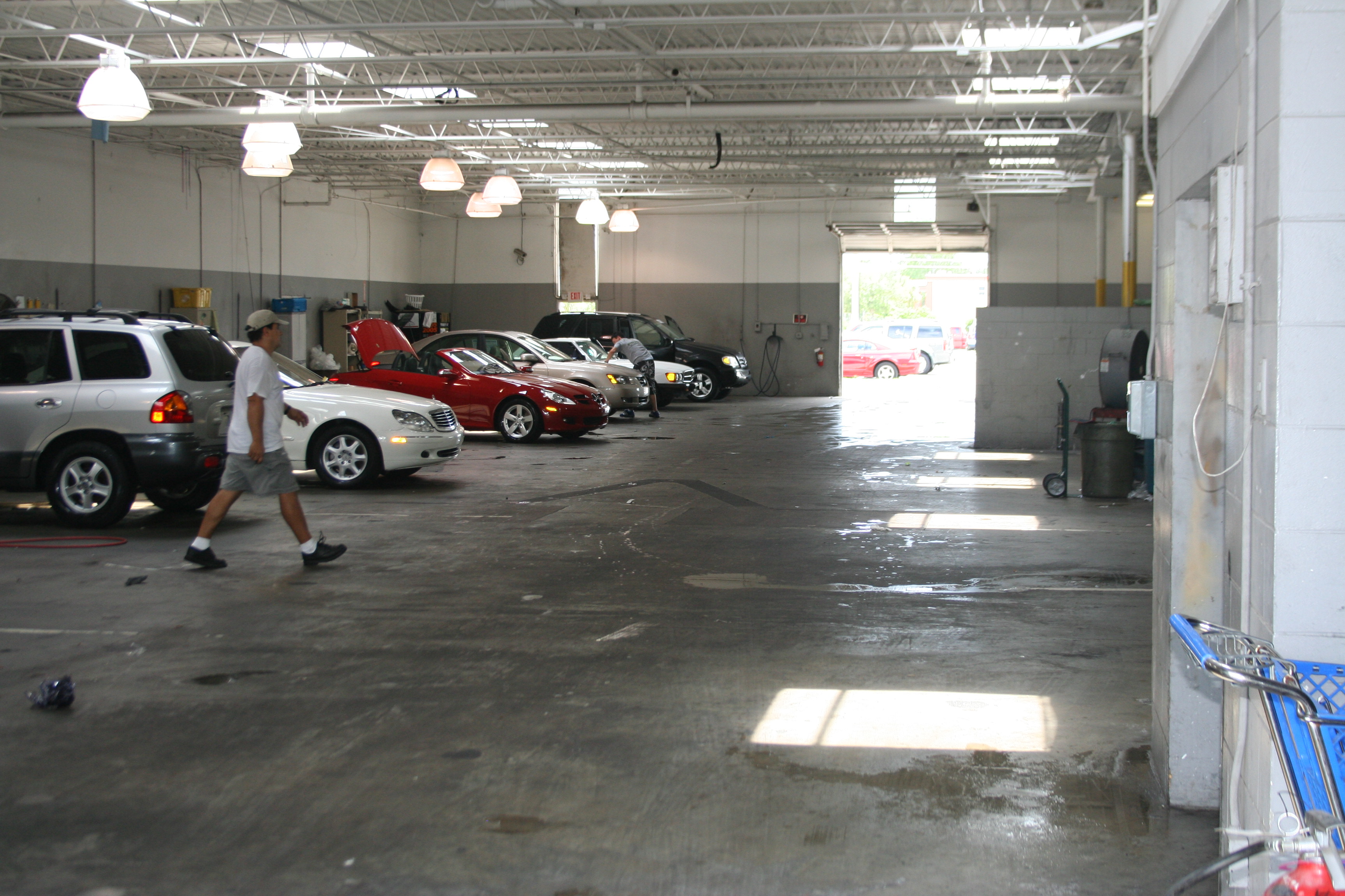 Crown Collision Center gallery 4