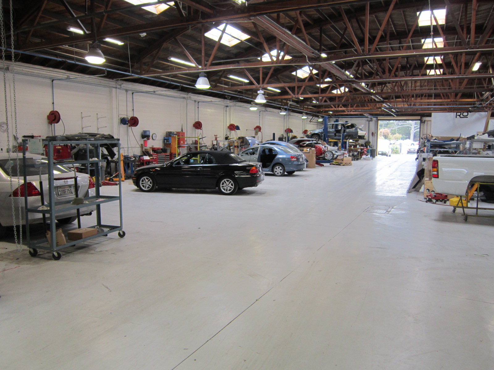 CARSTAR Robert's Collision gallery 3
