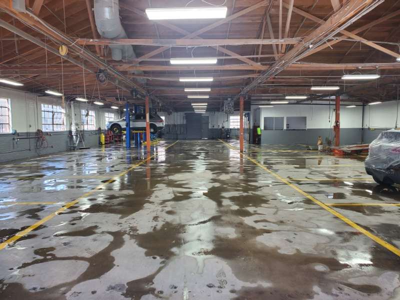 Golden Autobody & Paint gallery 3