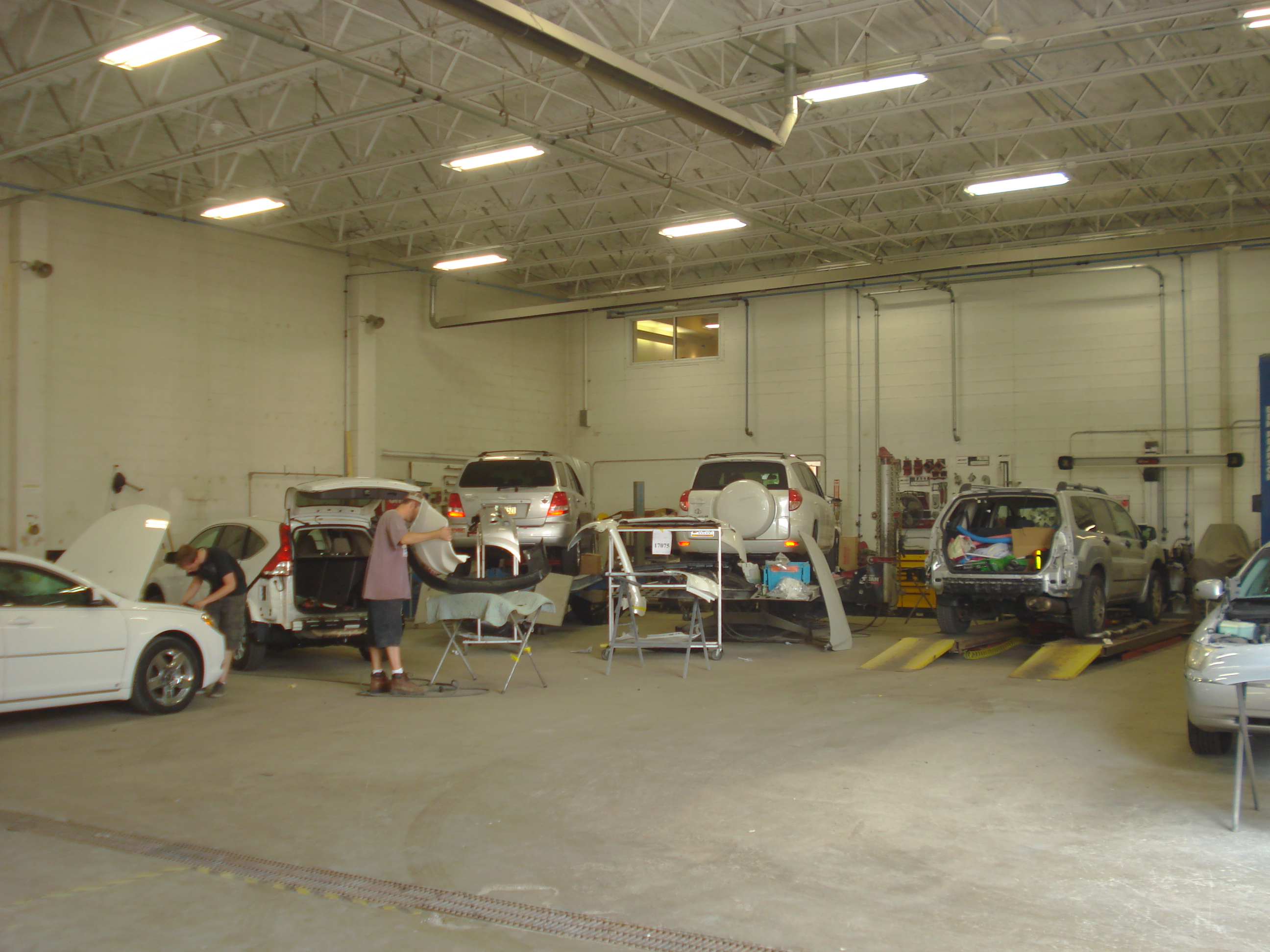 Bonnell's Collision Center - Erie gallery 3