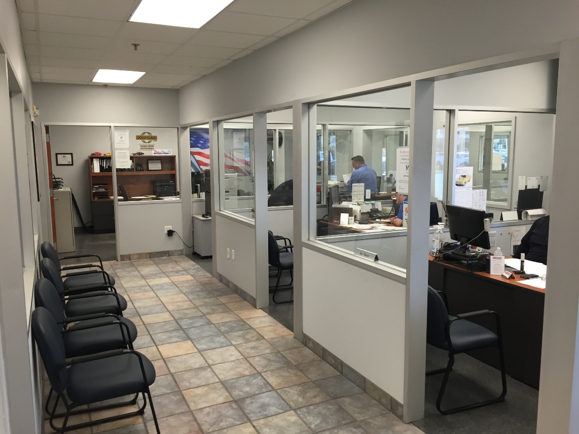 Helfman Collision Center gallery 2