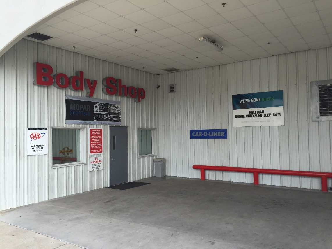 Helfman Collision Center gallery 3