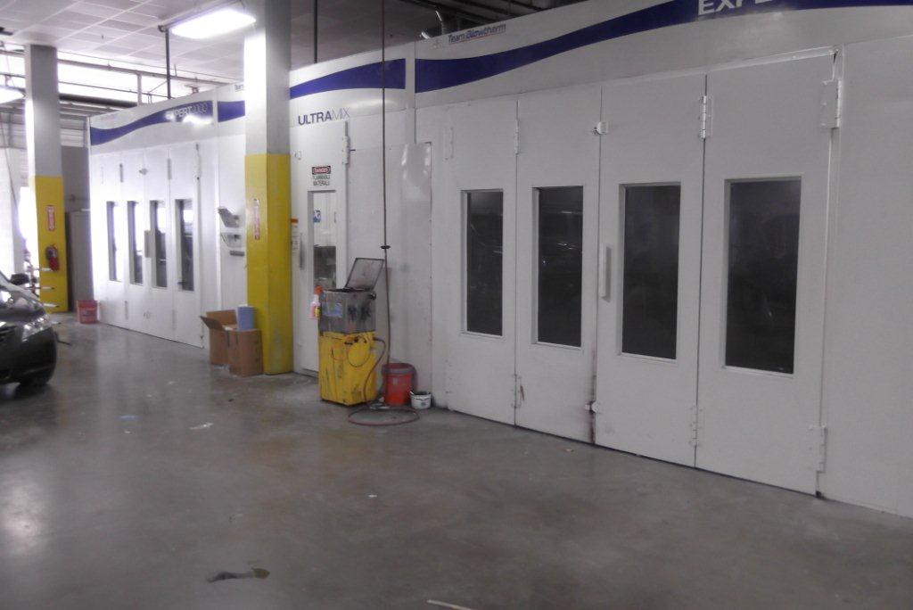 Helfman Collision Center gallery 4