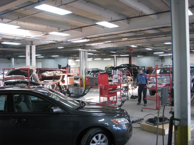 Axelrod Collision Center, LLC gallery 3