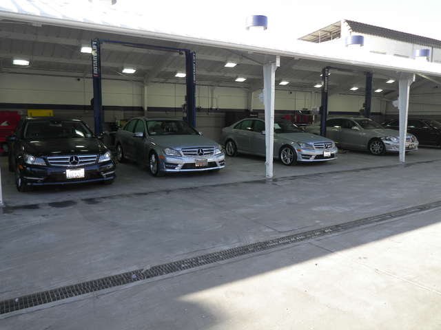 Auto Stiegler Collision Center gallery 3
