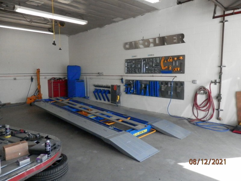 Burbank Collision Center gallery 7