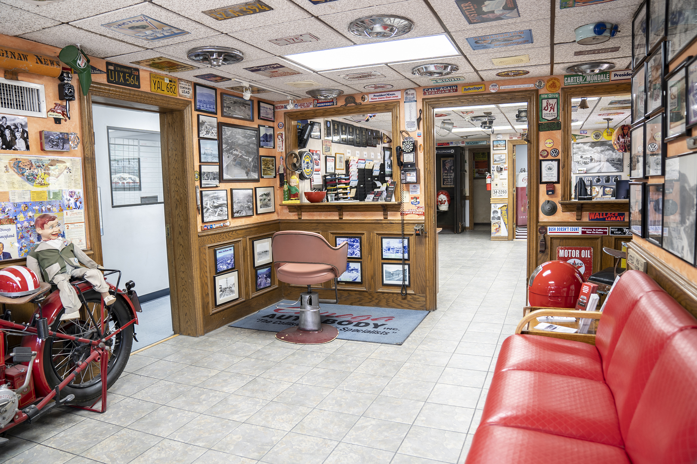 Canoga Auto Body gallery 2