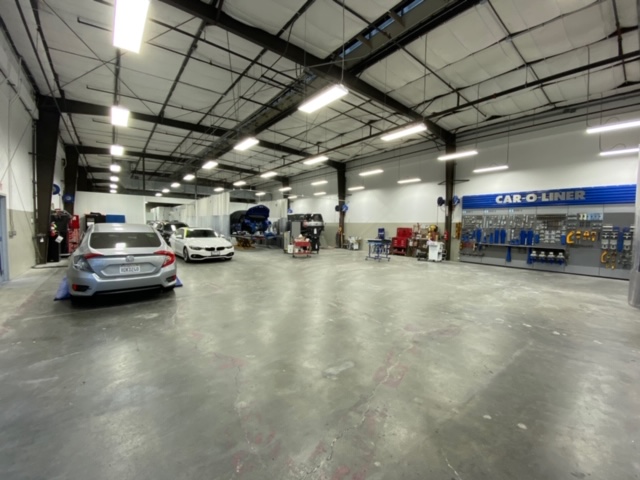 Eurotech Refinishing & Collision Inc. gallery 5